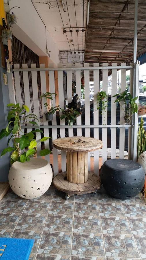 Gate 14 Inn Nakhon Phanom Eksteriør bilde